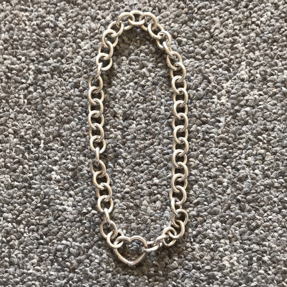 Tiffany’s silver heart necklace